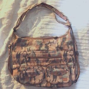 Lug Zipliner Bag in Pink Camo Print Very Good Condition